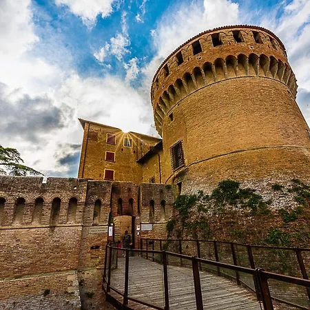 Studio M Castel Apartmán
